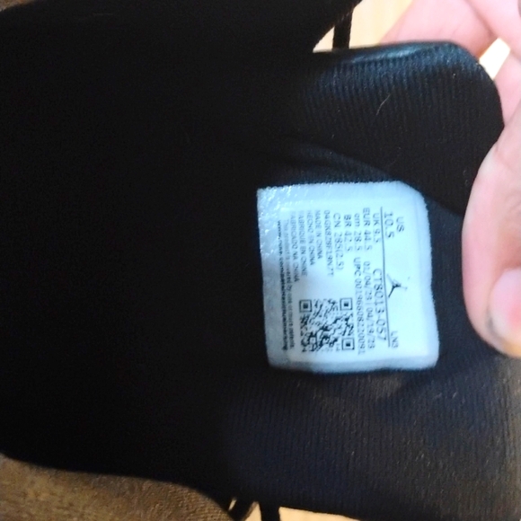 Jordan retro 12’s size 10.5 mens - Picture 3 of 5